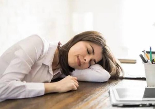 提前發(fā)現(xiàn)孕期胎兒畸形征兆，警惕下腹痛和流血的風(fēng)險！